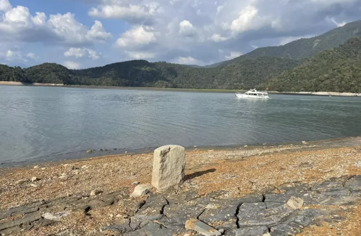 日月潭「清朝古墓」重回水底! 美景曝光:距滿水位只差10米