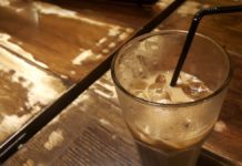 假日出門…竟遭慣老闆開除! 他還發文公審「PO員工身分證」:請大家肉搜這女的